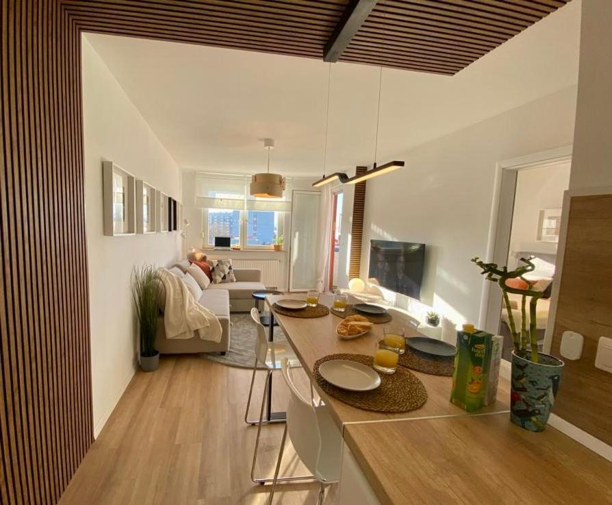 Delux Apartment La Arena With Private Garage 萨格勒布 外观 照片