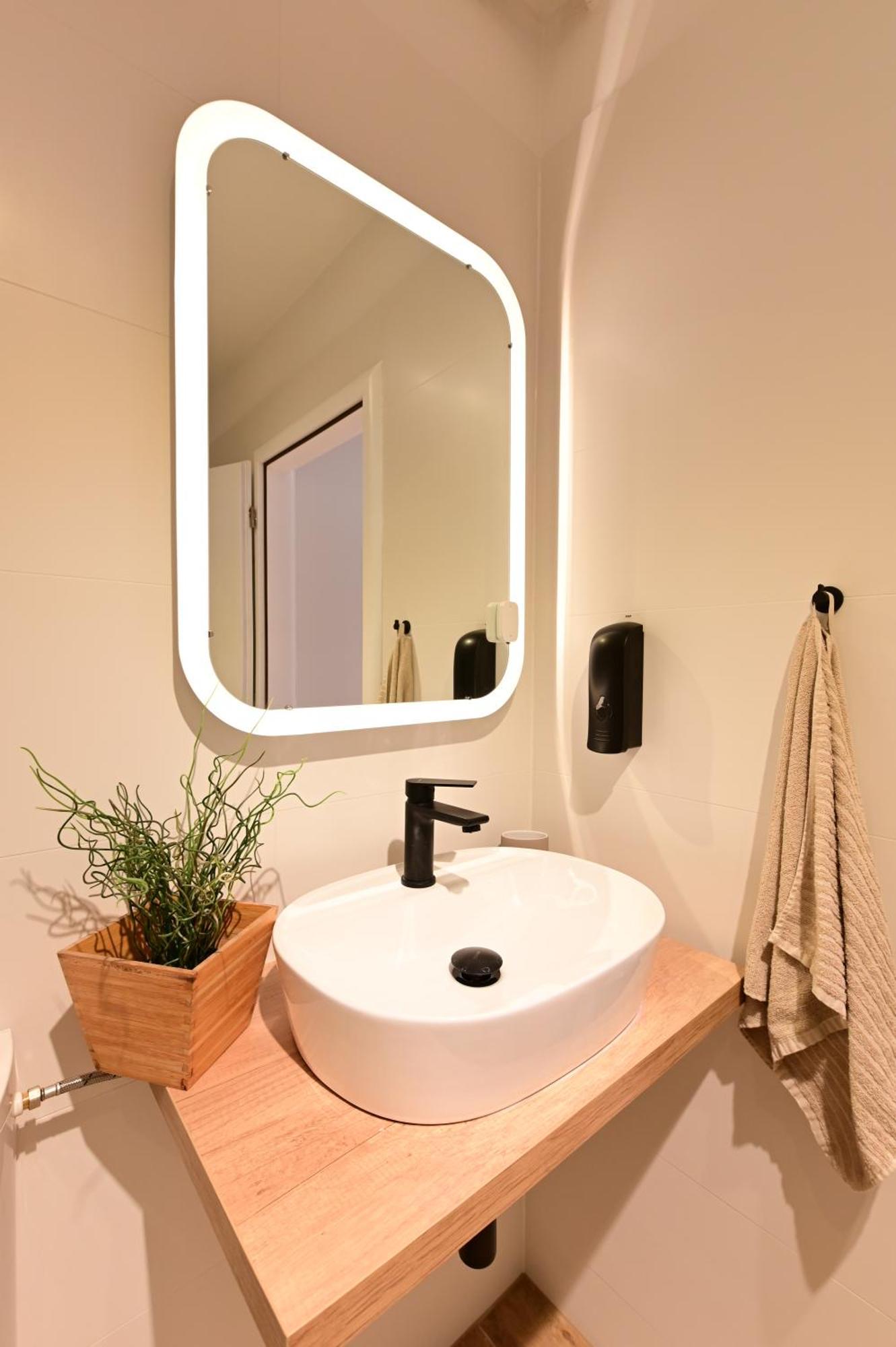 Delux Apartment La Arena With Private Garage 萨格勒布 外观 照片