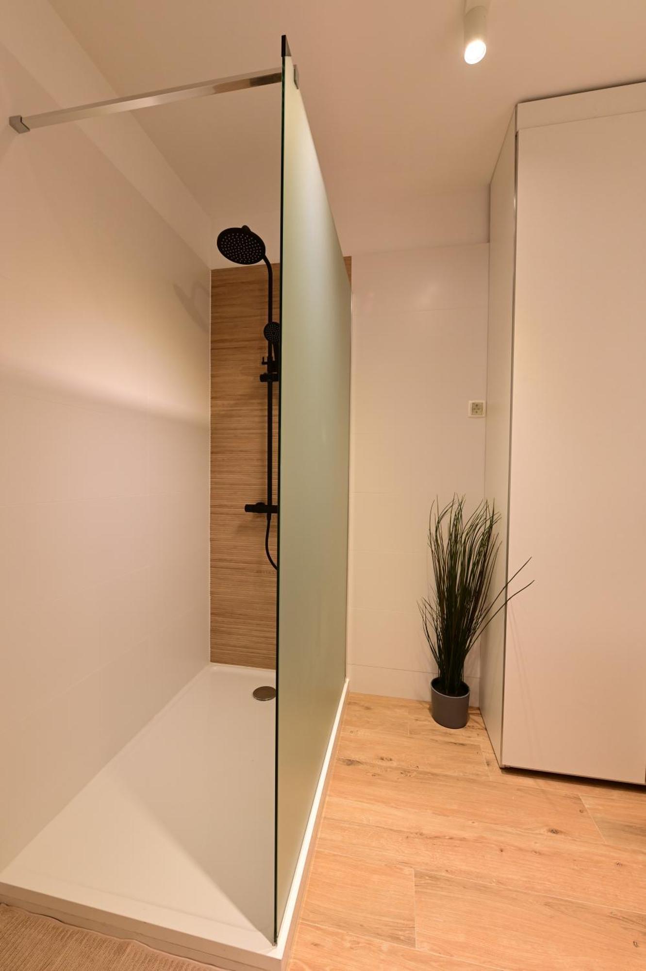 Delux Apartment La Arena With Private Garage 萨格勒布 外观 照片